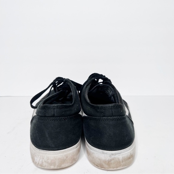 Nike Toki Low Black Casual Sneakers Size 11.5 Men’s - Picture 3 of 5